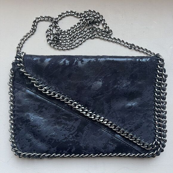 Leith Metallic Black Envelope Shoulder Bag w/ Chain Trim & Removable Strap - Picture 1 of 16